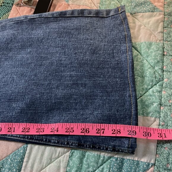NWT Maurices Flared Jeans Womens 16 Blue Stretch High Rise - Picture 10 of 10